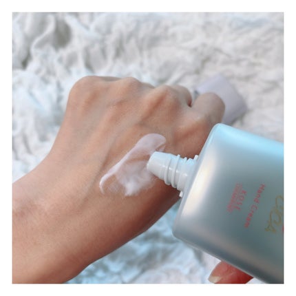 コエンリッチ ザ プレミアム ライトアップ モイストガード ハンドクリーム/コエンリッチQ10/ハンドクリームを使ったクチコミ(2枚目)