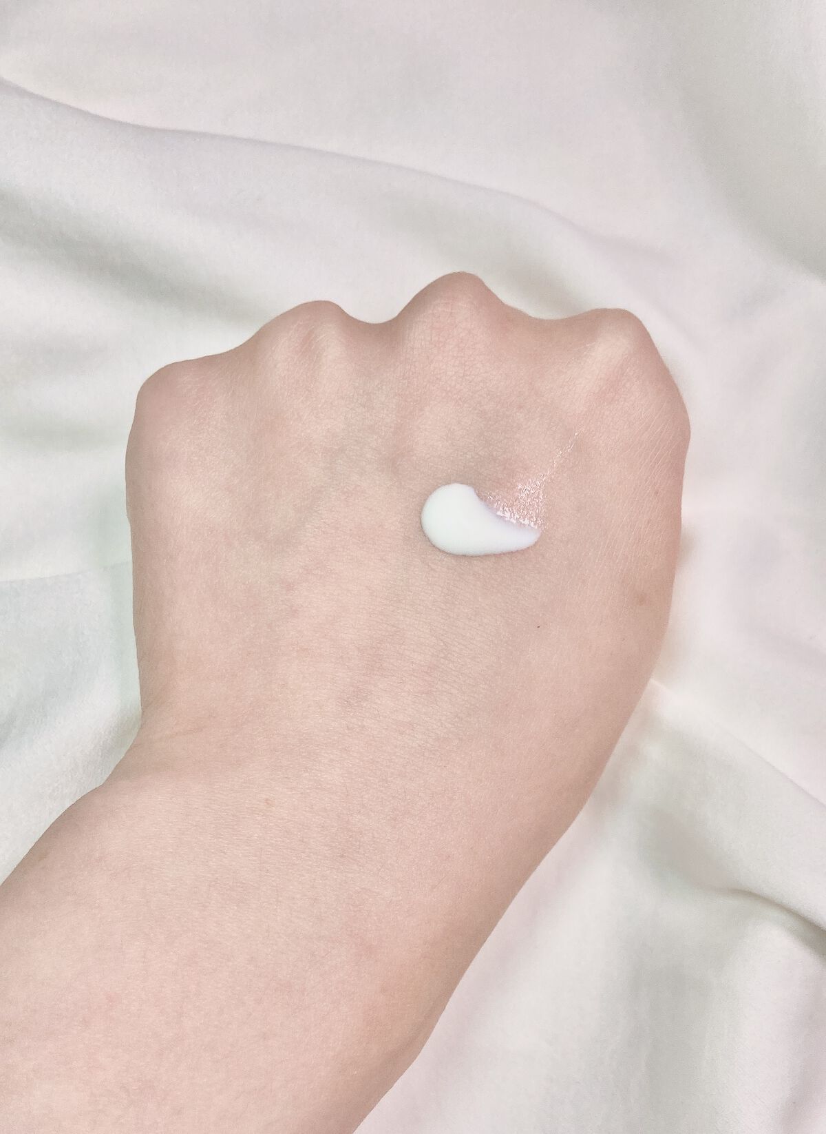 クリアウェルネス ＵＶエッセンスジェル/雪肌精/日焼け止めジェルを使ったクチコミ（2枚目）