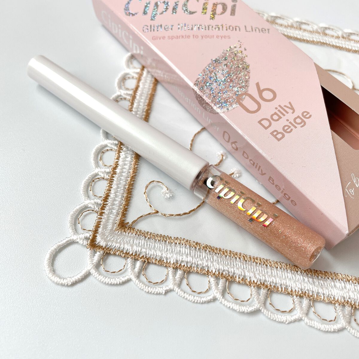 グリッター イルミネーションライナー R/CipiCipi/リキッドアイライナーを使ったクチコミ(1枚目)