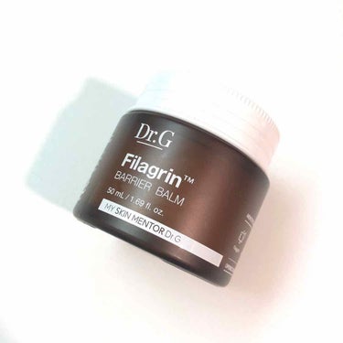 Dr.G 
Filagrin BARRIER A BALM
50ml¥1055(オンライン免税店割引後価格)

ドクタージー
フィラグリンバリアーバーム

Dr.Gは敏感肌やニキビ肌等悩みを抱えるお肌の