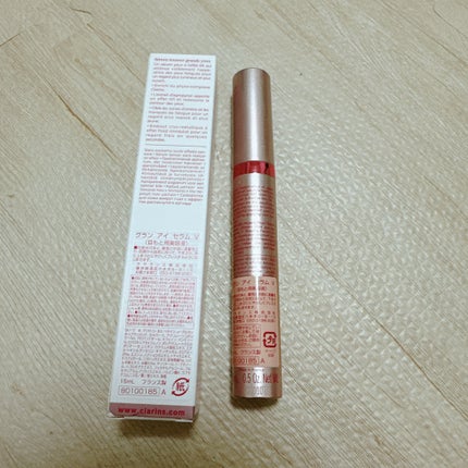 グラン アイ セラム V/CLARINS/アイケア・アイクリームを使ったクチコミ(2枚目)