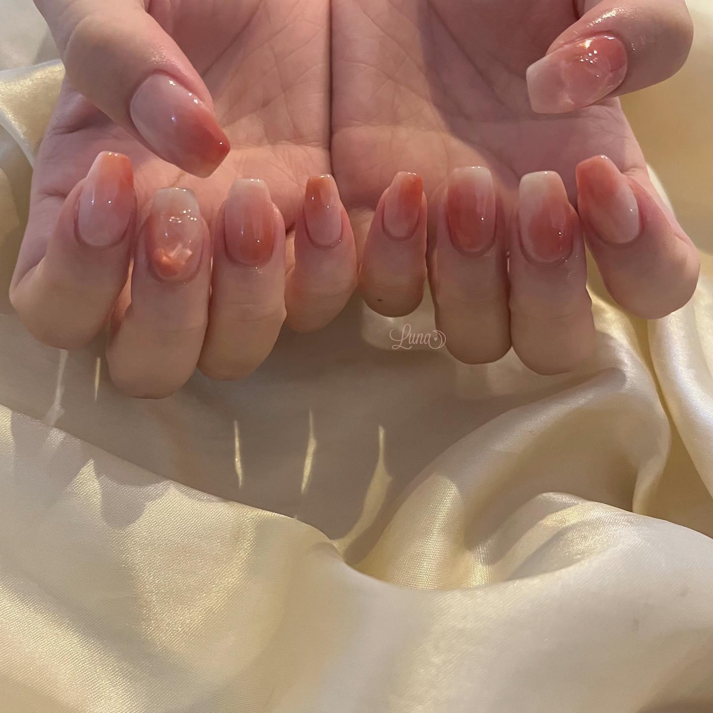 #ジェルネイル,#ワンカラーネイル,#ニュアンスネイル,#うるうるネイル,#ちゅるんネイル,#シンプルネイル,#パーツネイル,#透け感ネイル,#クリアネイル,#ぷっくりネイル,#ちぐはぐネイル,#韓国ネイル,#きらきらネイル,#うるつやネイル,#フレンチガーリーネイル,#ピンクネイル,#桃ネイルのネイルデザイン