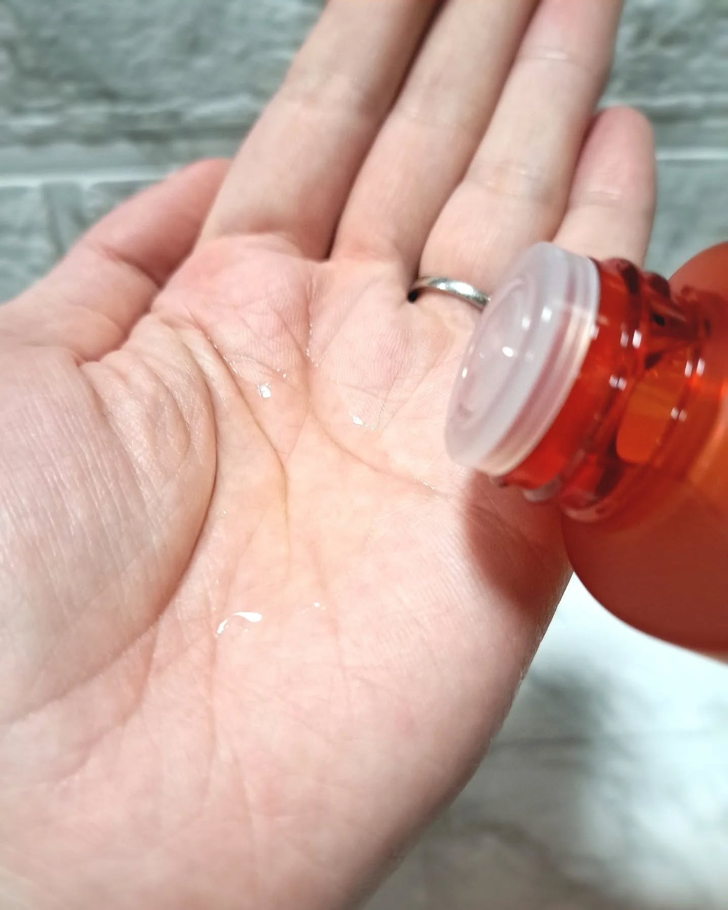 VC100エッセンスローション EX/ドクターシーラボⓇ/化粧水を使ったクチコミ(3枚目)