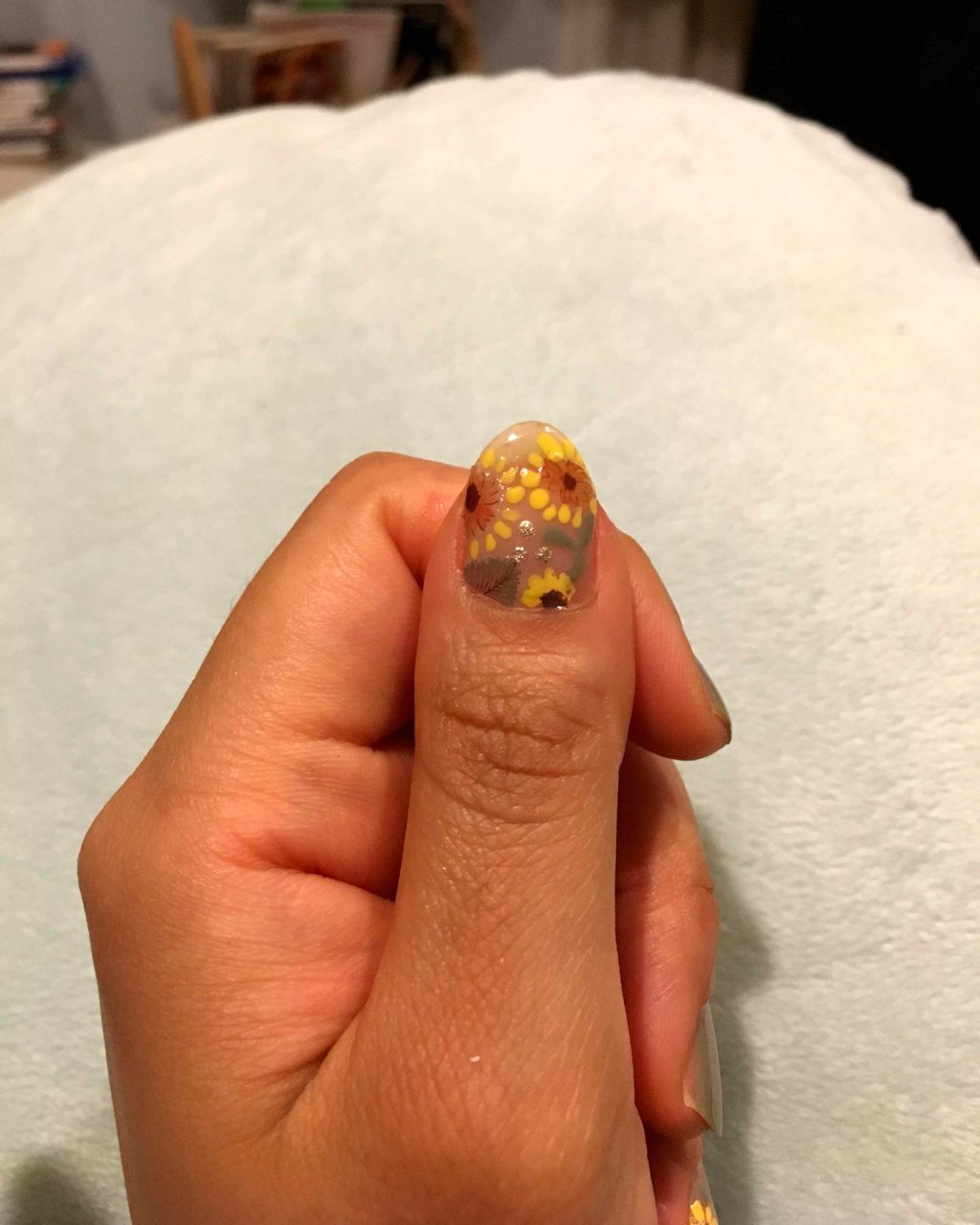 カラフルネイルズ/キャンメイク/マニキュアを使ったクチコミ（2枚目）