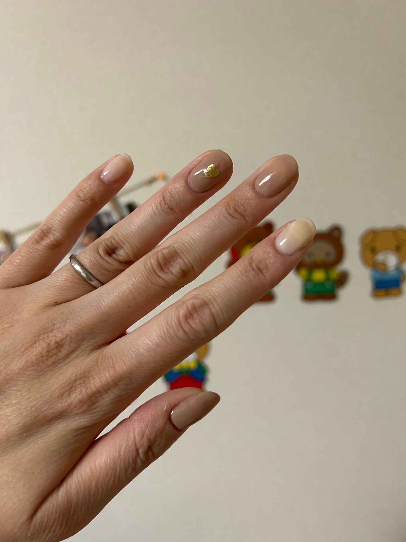 カラフルネイルズ/キャンメイク/マニキュアを使ったクチコミ(4枚目)