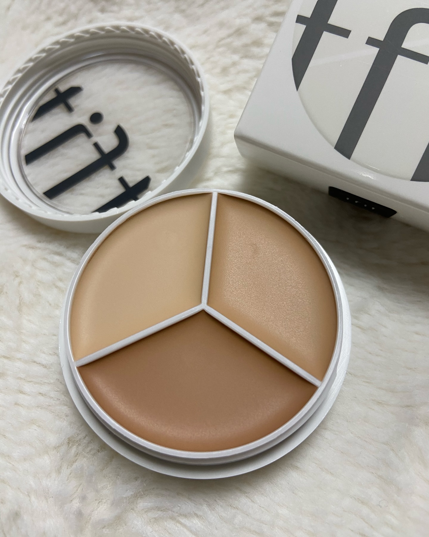 カバーアッププロコンシーラー/TFIT/パレットコンシーラーを使ったクチコミ（3枚目）