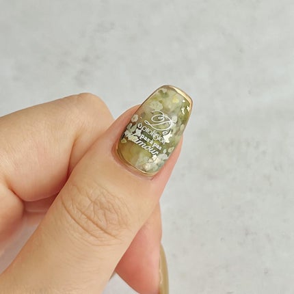 TSUKIプロデュース Petal white/tsumekira/ネイル用品を使ったクチコミ(2枚目)