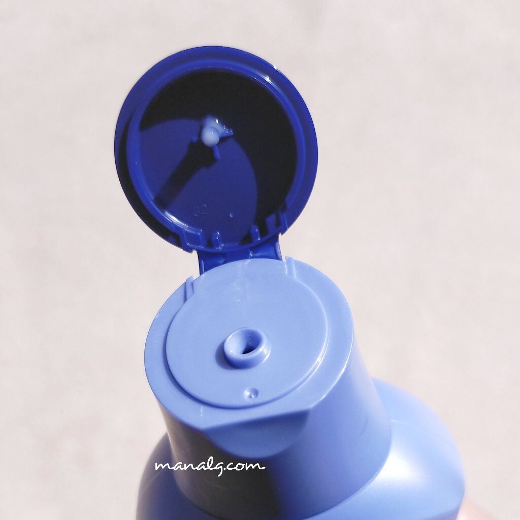 プレミアムボディミルク ホワイトニング【医薬部外品】 /ニベア/ボディミルクを使ったクチコミ(2枚目)