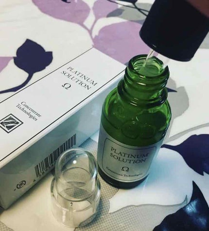 プラチナソリューション オメガ/プラチナソリューション/美容液を使ったクチコミ(2枚目)
