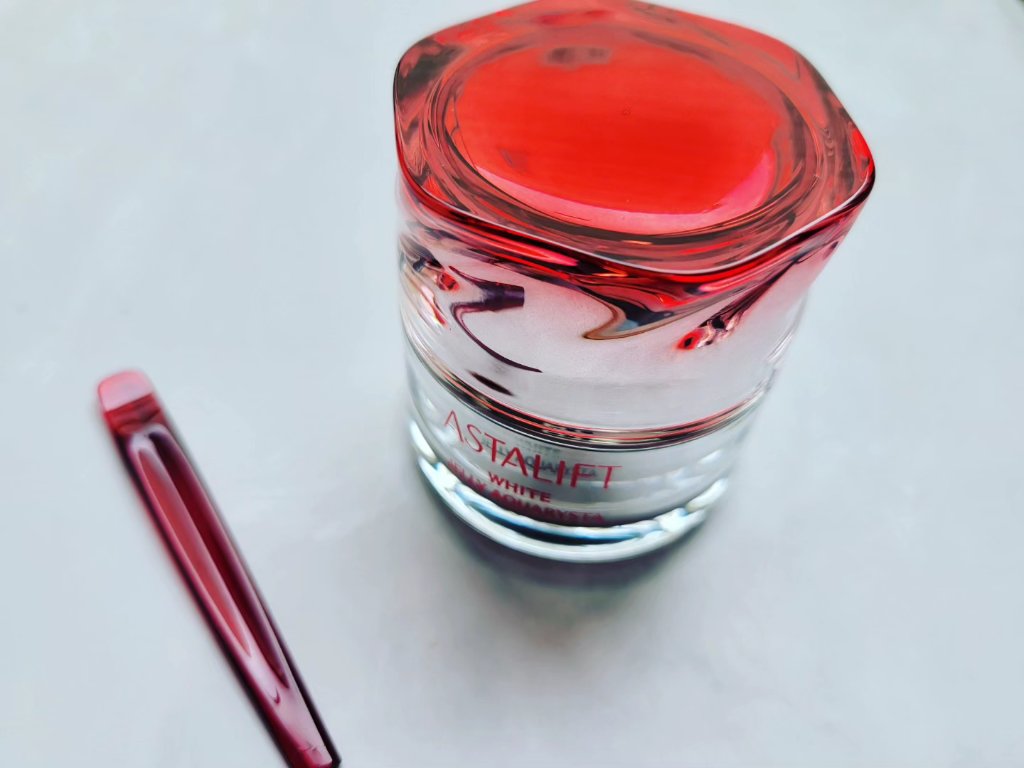 アスタリフト ホワイト ジェリー アクアリスタ/アスタリフト/美容液を使ったクチコミ（2枚目）