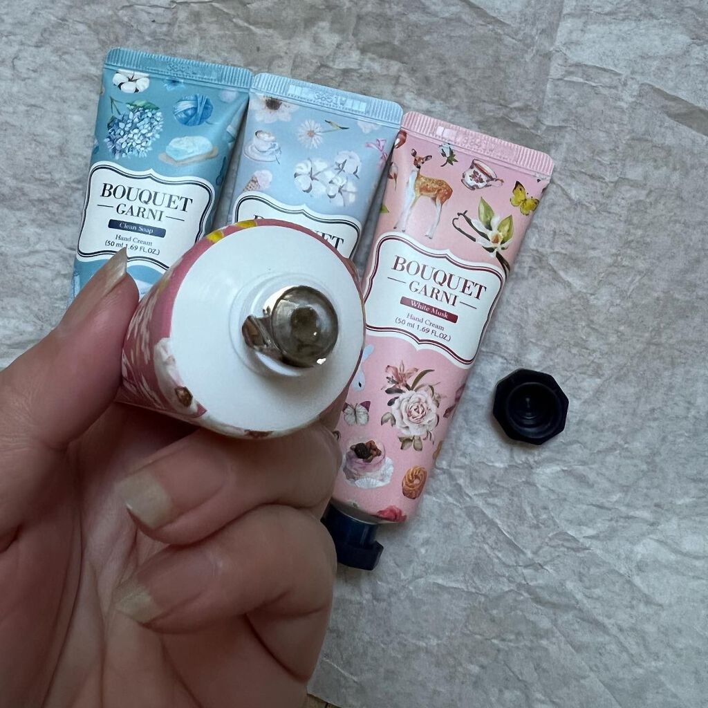 フレグランスハンドクリーム 4種セット/Bouquet Garni/ハンドクリームを使ったクチコミ(3枚目)