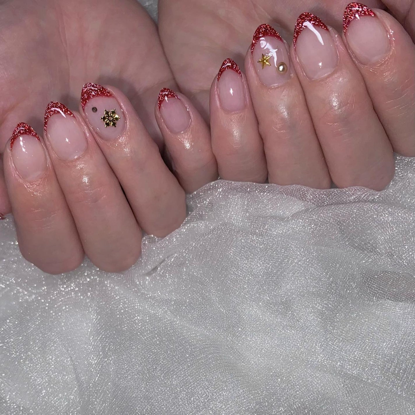 kanna on LIPS 「・・・フラッシュ赤フレンチ🎄❤️イイオンナ感…(◜ω◝)👍🏻💋..」(3枚目)