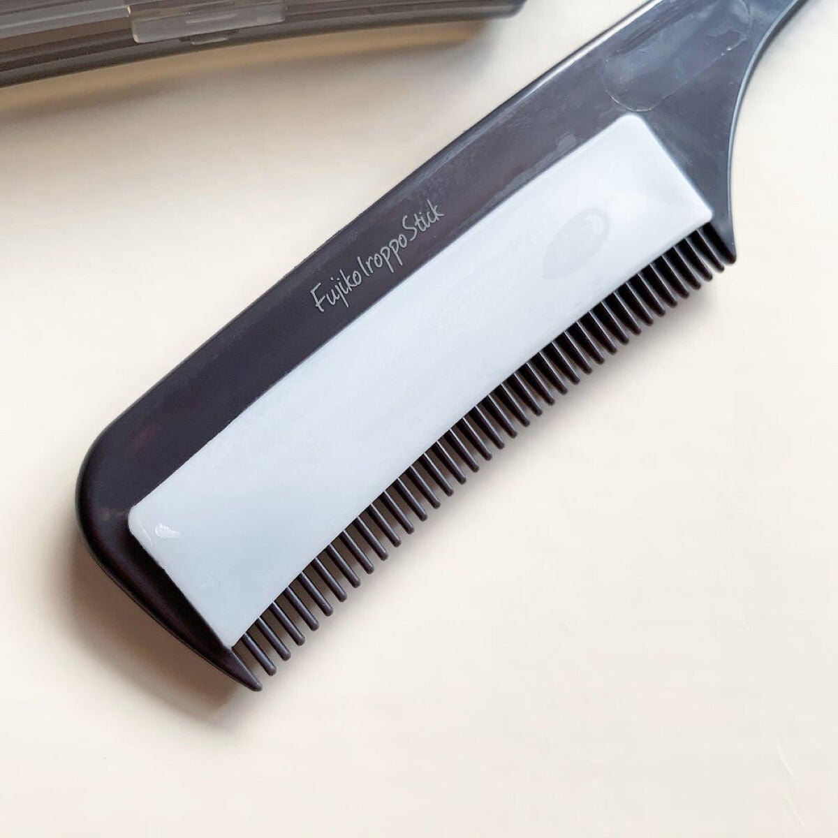 フジコ色っぽスティック/Fujiko/ヘアコームを使ったクチコミ(2枚目)