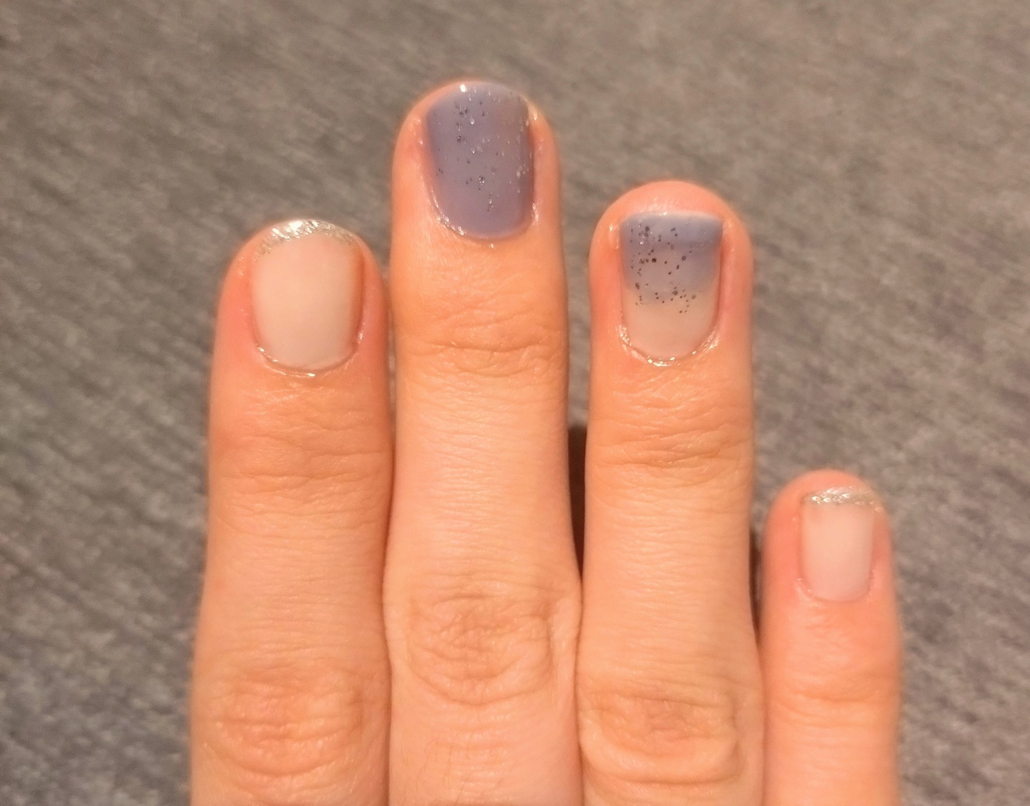 カラフルネイルズ/キャンメイク/マニキュアを使ったクチコミ（3枚目）