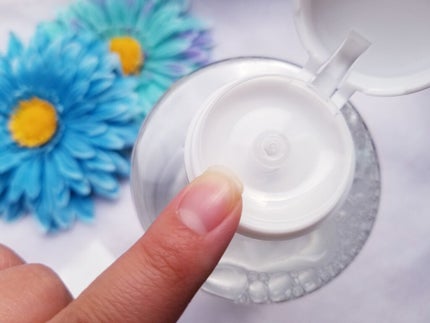 JMsolution ヒアルロニック アンプルクレンジングウォーターのクチコミ「JMソリューションジャパン
ヒアルロニッククレンジングウォーター
・内容量500ml ・オー.....」(2枚目)