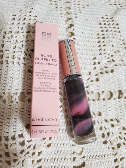ローズ・パーフェクト・リキッド/GIVENCHY/口紅を使ったクチコミ(1枚目)