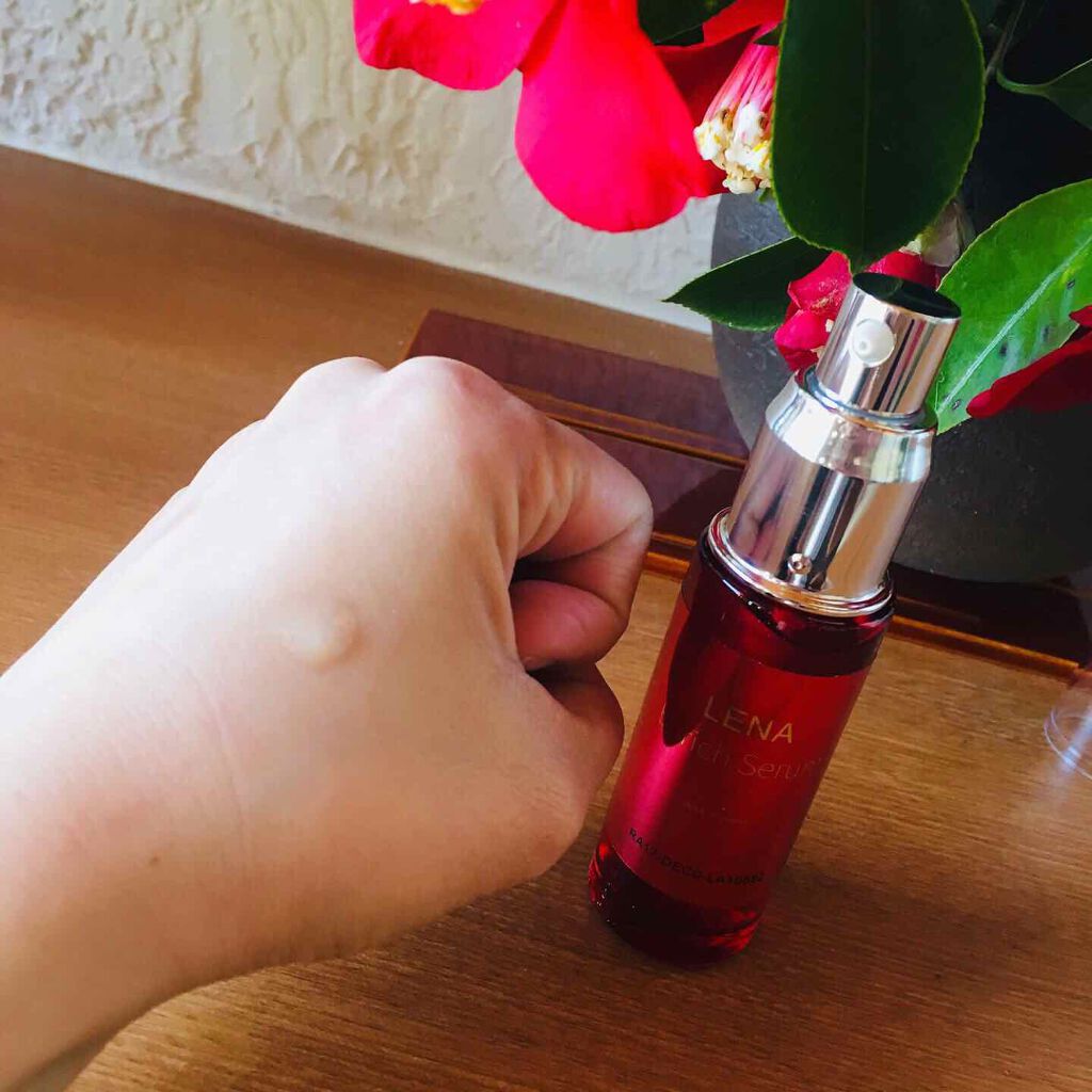 Rie_beauty on LIPS 「\モデルのような小顔に導く美容液/レナリッチセラム@len..」(2枚目)