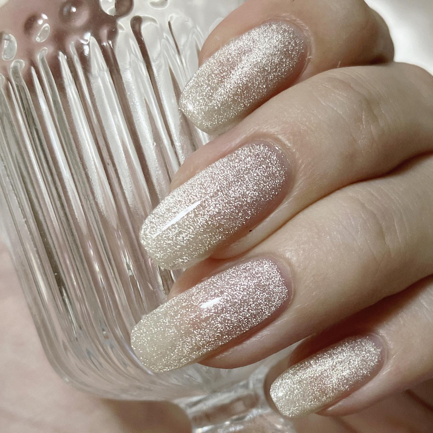 マグネットスティックネイルジェル/3COINS/ジェルネイルを使ったクチコミ（2枚目）