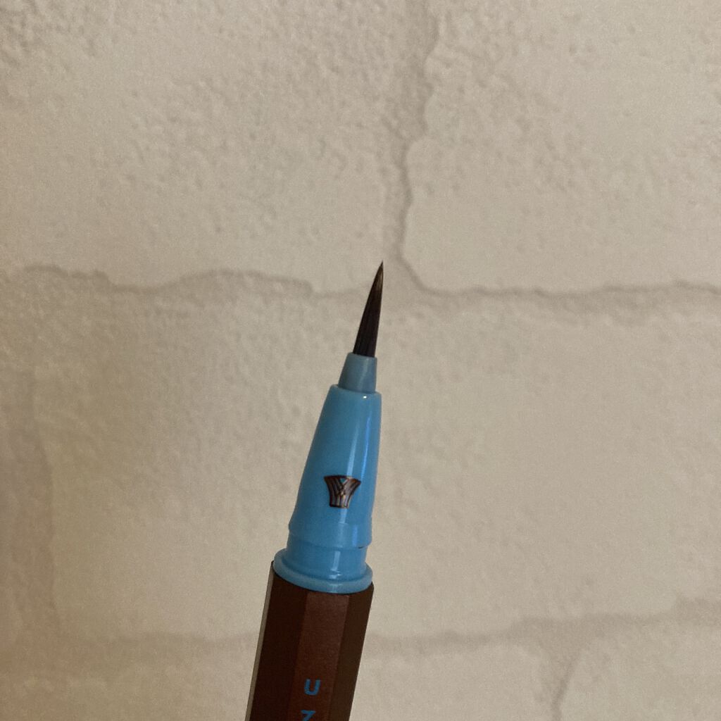 EYE OPENING LINER/UZU BY FLOWFUSHI/リキッドアイライナーを使ったクチコミ（2枚目）