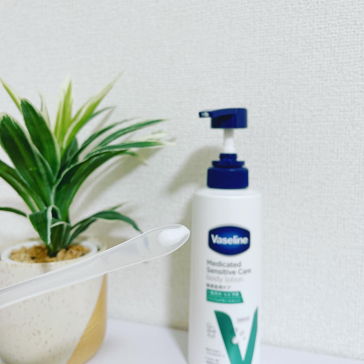 メディケイティッド センシティブケア ボディローション うるおいケア <医薬部外品>/ヴァセリン/ボディローションを使ったクチコミ（2枚目）