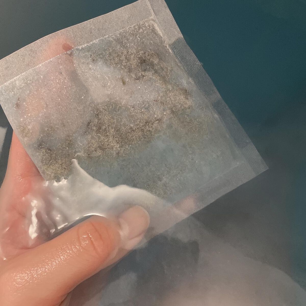 空想バスルーム グッドナイト流星群/charley/無機塩系入浴剤を使ったクチコミ(3枚目)