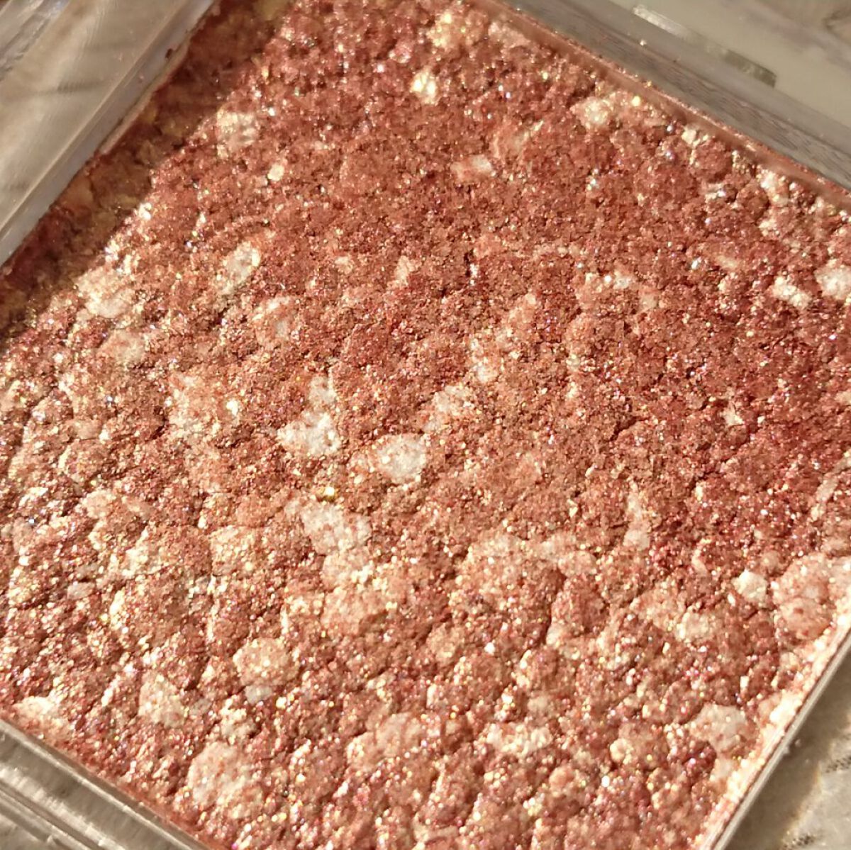 シングルアイシャドウ/aZTK/単色アイシャドウを使ったクチコミ（2枚目）