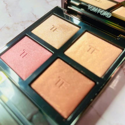 アイ カラー クォード/TOM FORD BEAUTY/アイシャドウパレットを使ったクチコミ(3枚目)
