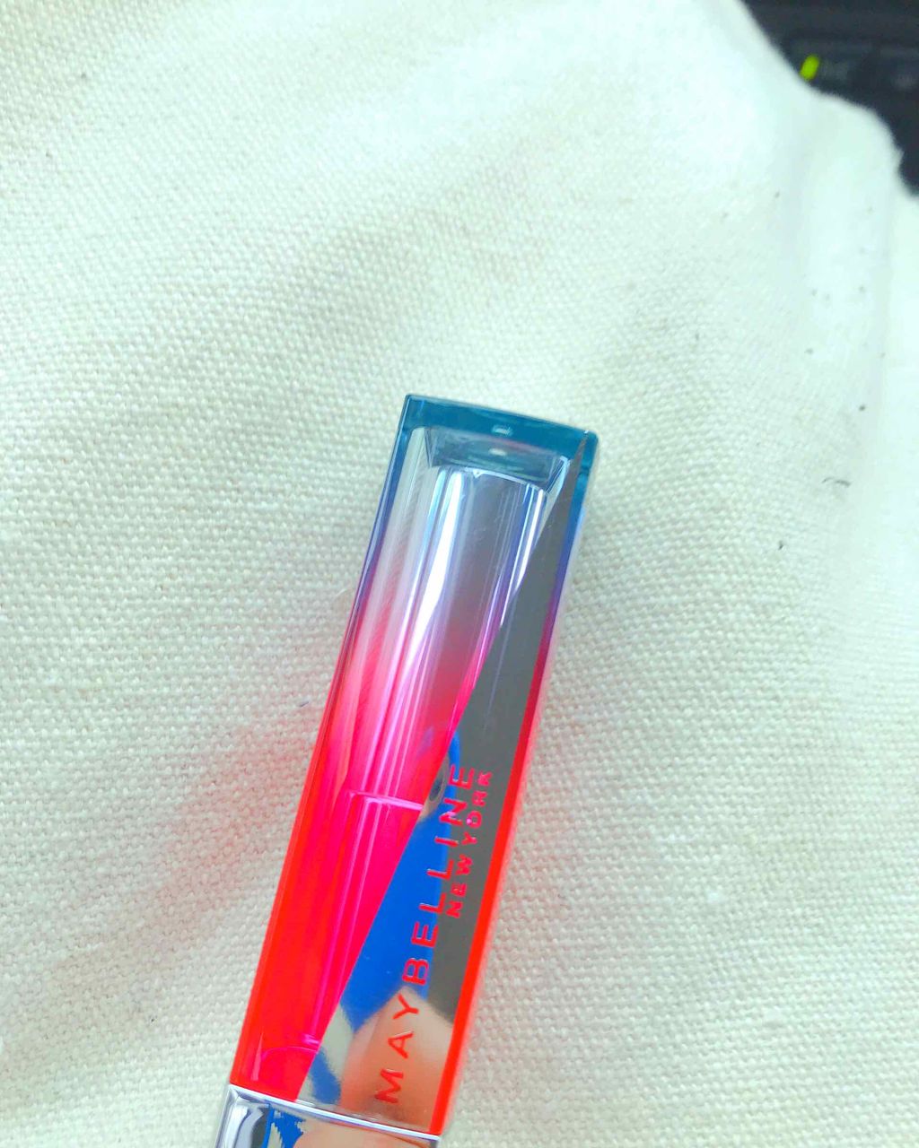 リップ フラッシュ ビッテン ストロボ/MAYBELLINE NEW YORK/口紅を使ったクチコミ（1枚目）