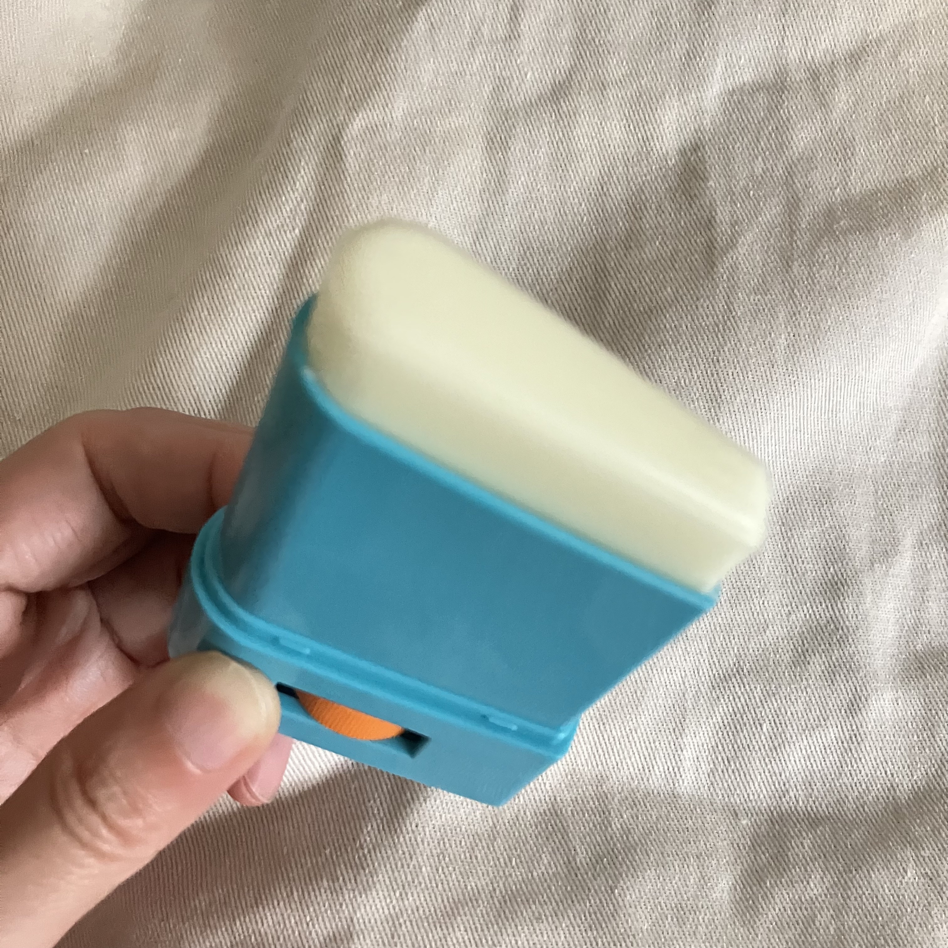  ナチュラルパーフェクションフレッシュサンスティック/AHC/日焼け止めスティックを使ったクチコミ（2枚目）