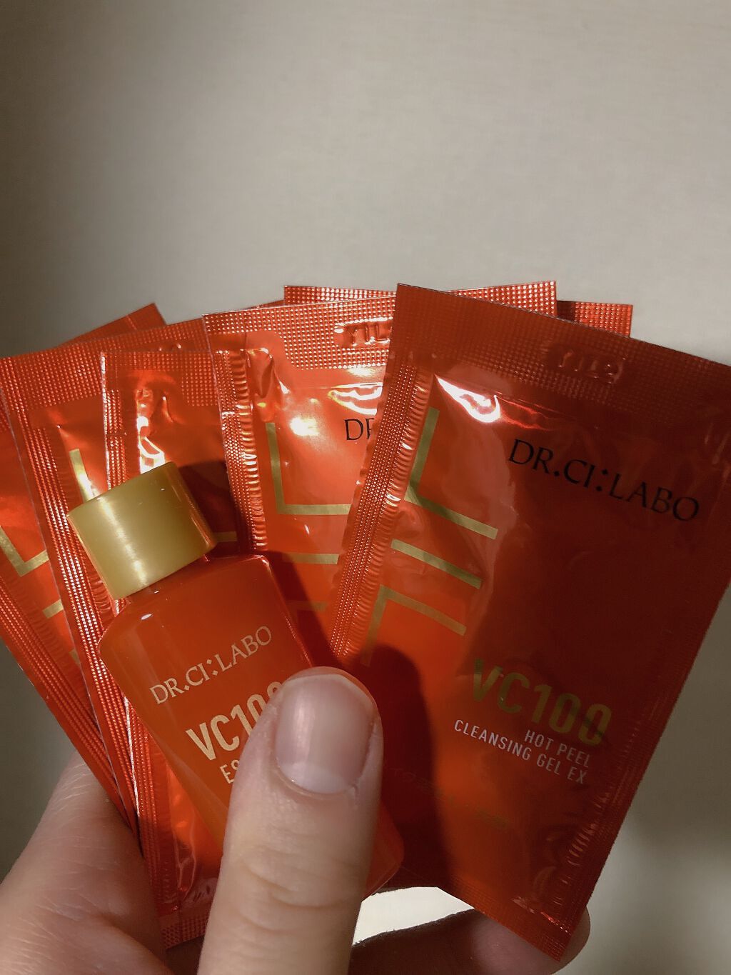 VC100 ホットピールクレンジングゲル/ドクターシーラボⓇ/ピーリングを使ったクチコミ(1枚目)