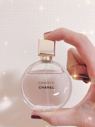 CHANEL チャンス オー タンドゥル オードゥ パルファム。

CHANELのチャンス オータンドゥル！

前に使ってて、もう無くなっちゃったですが…私これ大好き。

モテ香水の1つとしても有名な人