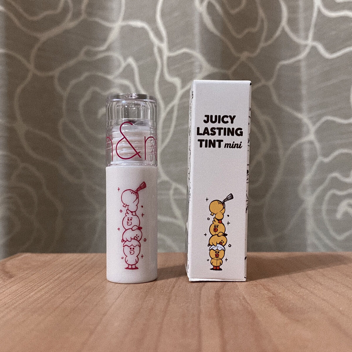 ジューシーラスティングティント/rom&nd/リップティントを使ったクチコミ（2枚目）