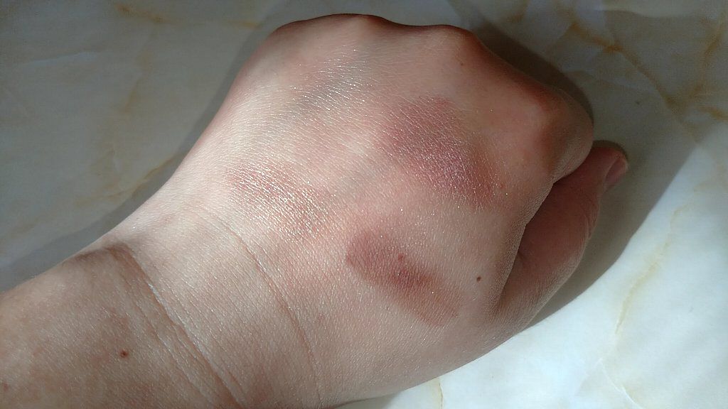 リラクシーアイシャドウ/GENE TOKYO/アイシャドウパレットを使ったクチコミ（3枚目）