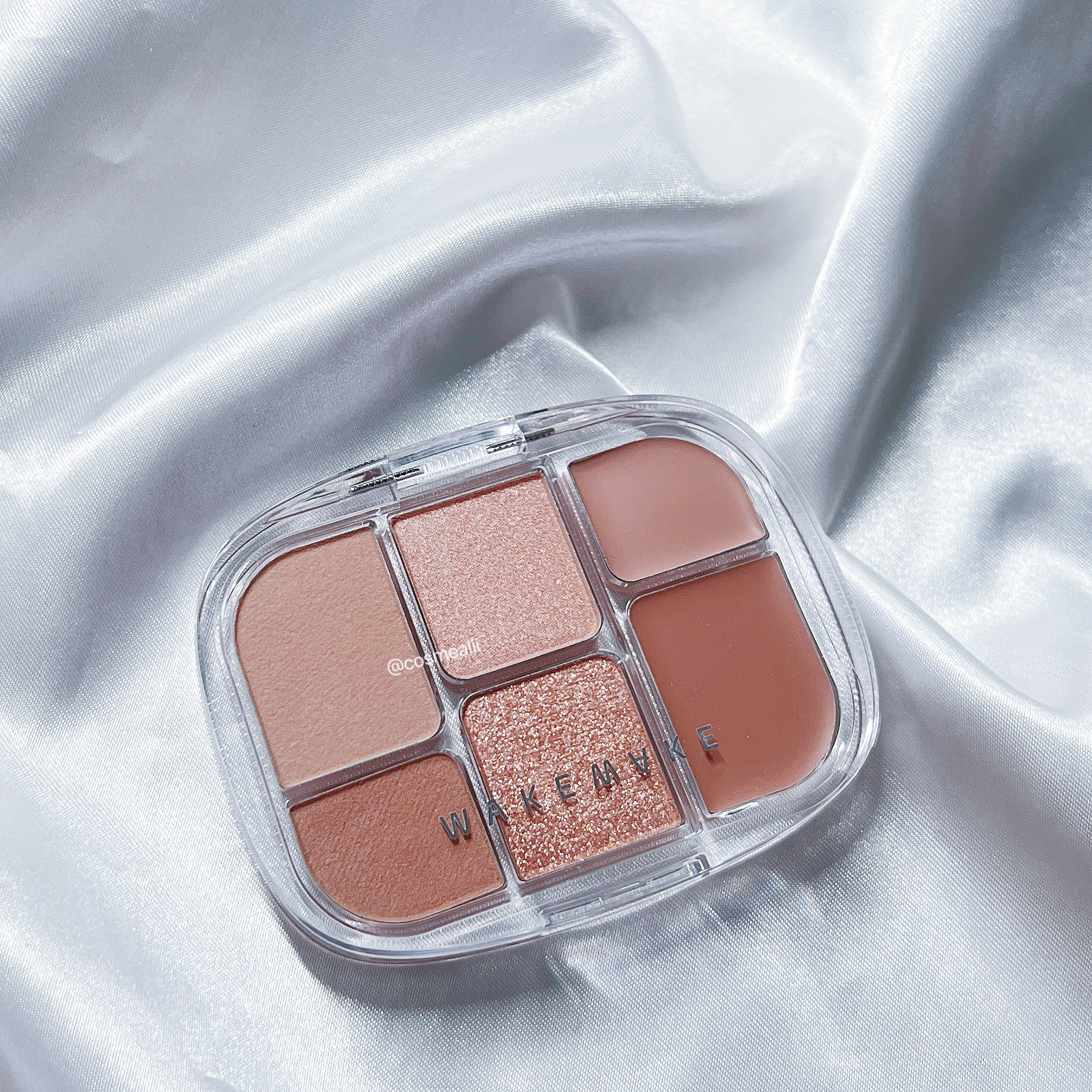 シアーレイヤリングデュアルブラッシャー/wakemake/パウダーチークを使ったクチコミ（2枚目）