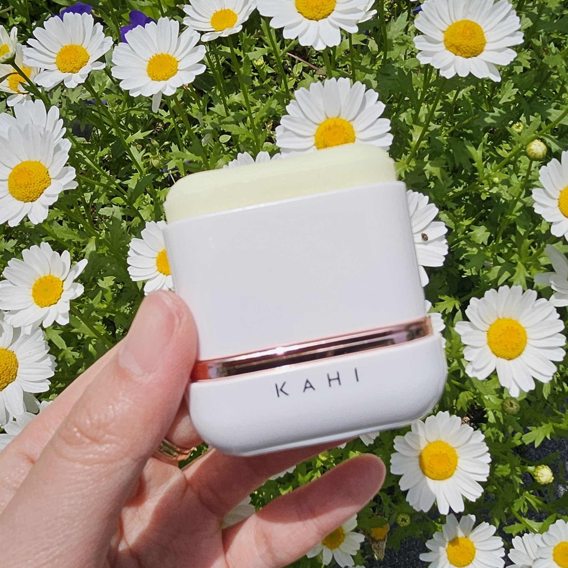 エアリーフィットサンスティック/KAHI/日焼け止めスティックを使ったクチコミ（2枚目）