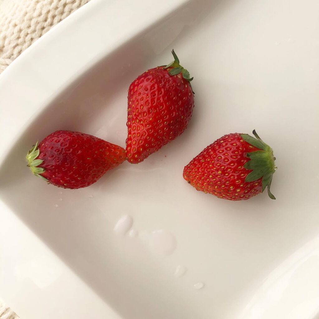 ベリーミルクトナー/BLACK ROUGE/化粧水を使ったクチコミ（3枚目）