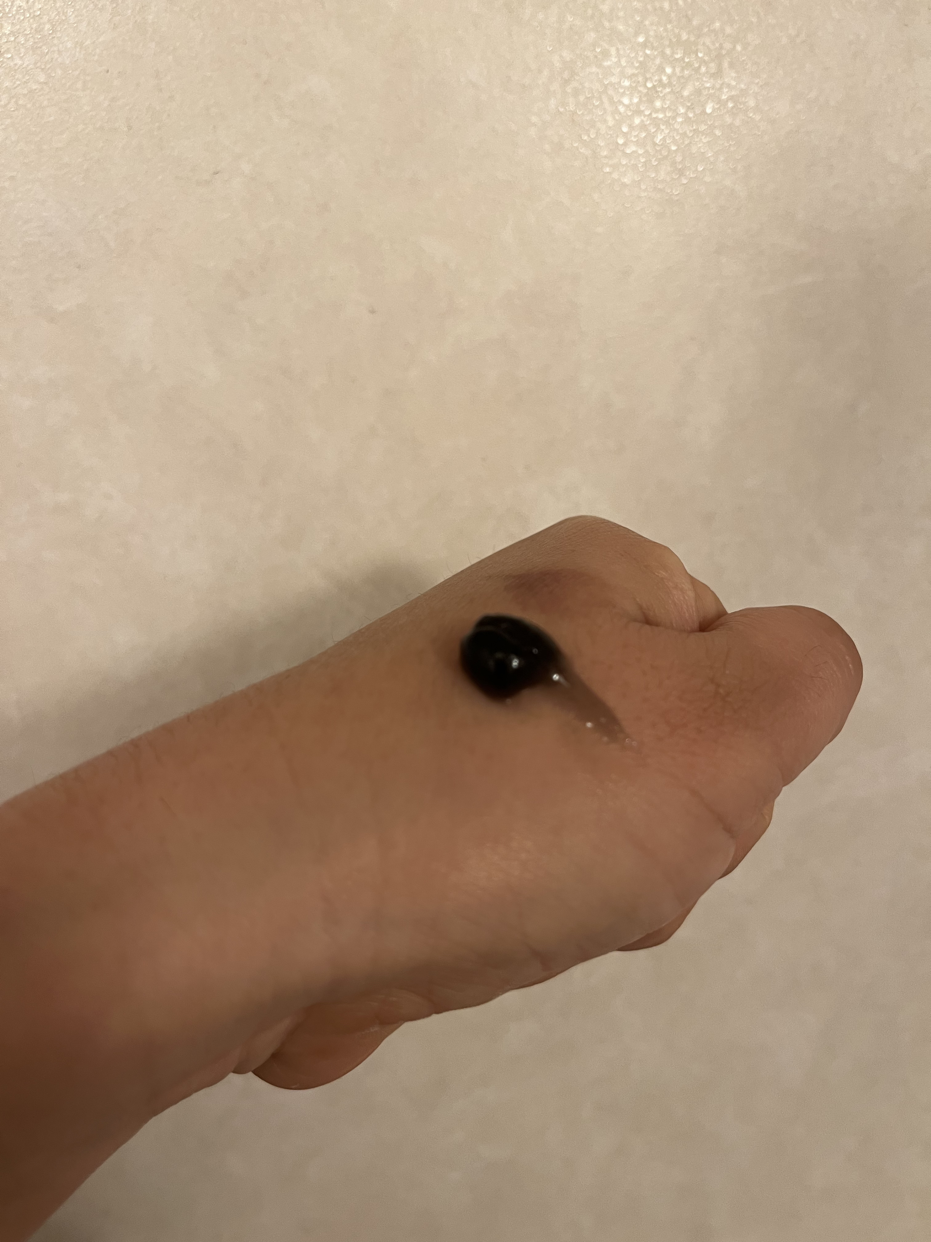 ビオレ おうちdeエステ メイク落とし マッサージブラックジェル/ビオレ/クレンジングジェルを使ったクチコミ（2枚目）