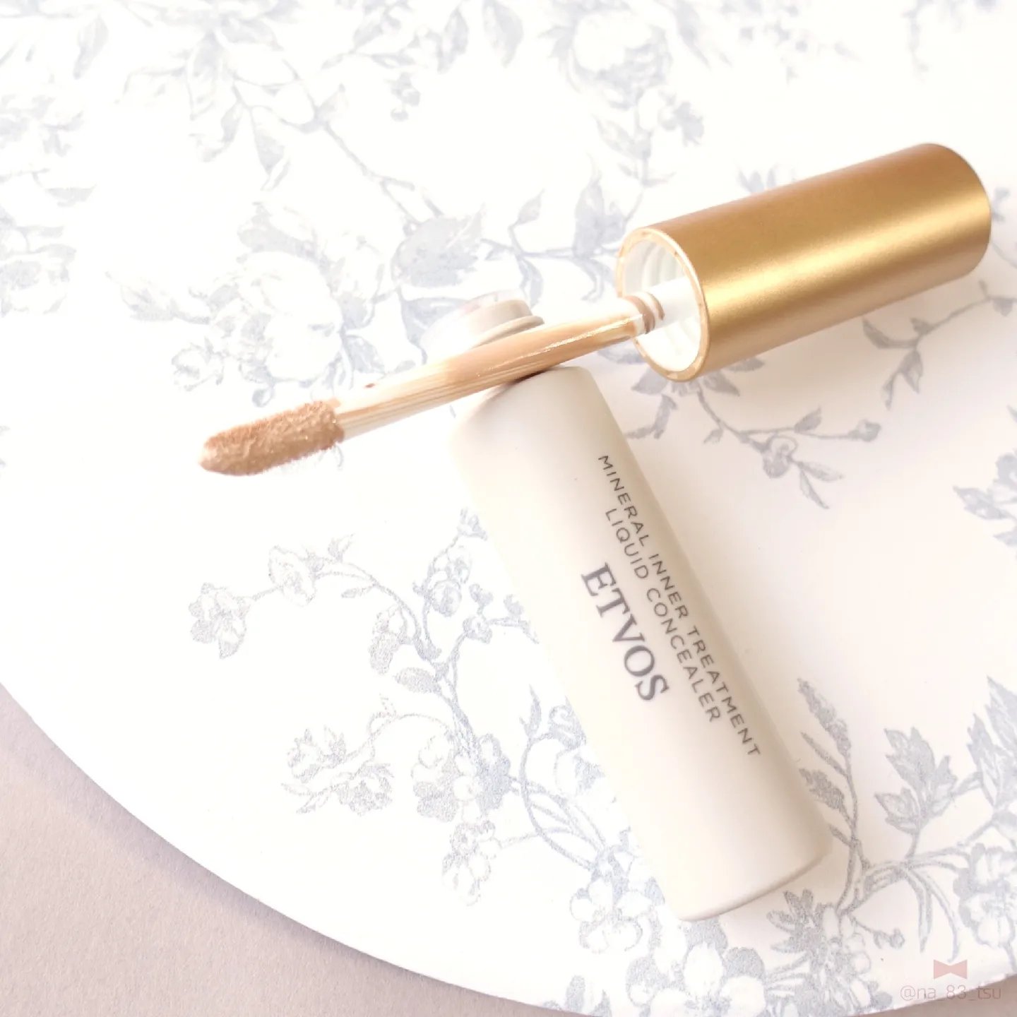 ミネラルインナートリートメントリキッドコンシーラー/エトヴォス/リキッドコンシーラーを使ったクチコミ（3枚目）