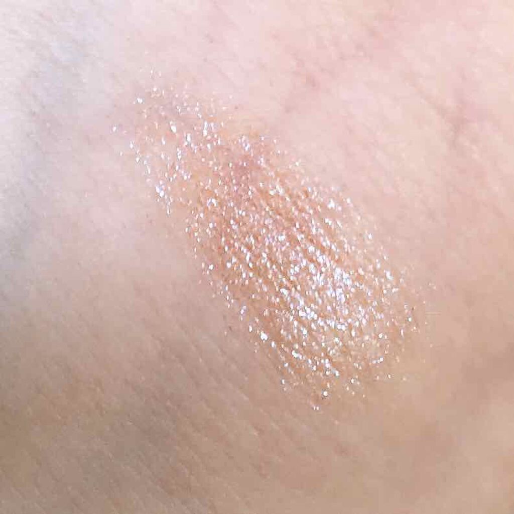 グリッタープリズム シャドウ/MISSHA/グリッターを使ったクチコミ(1枚目)