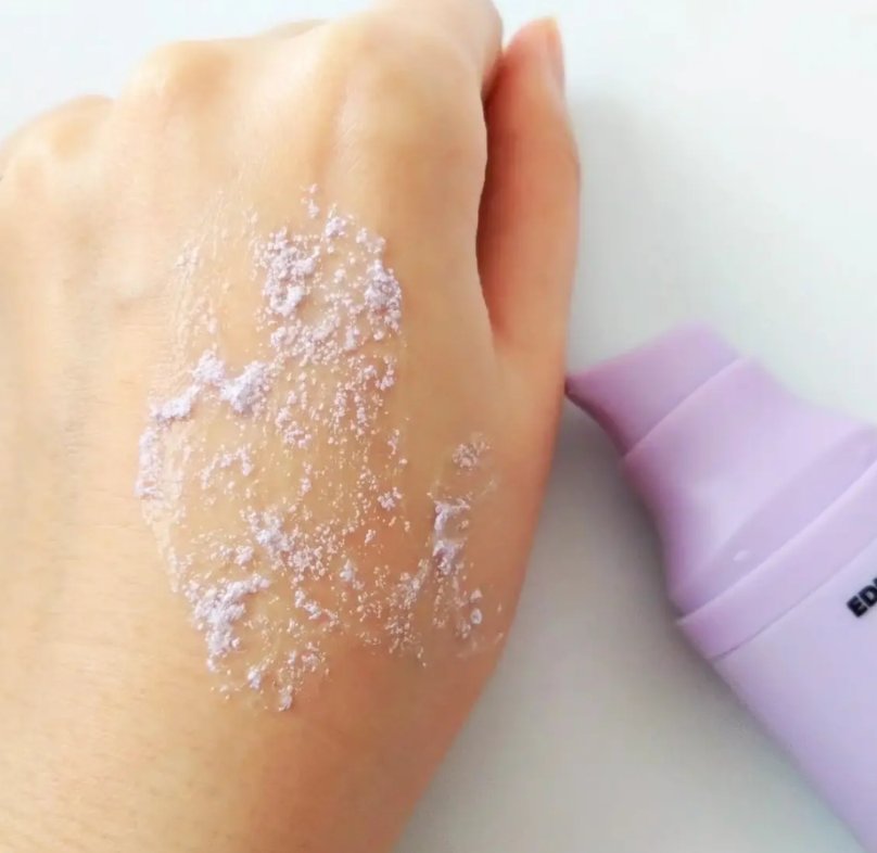 サンデートーンアップサンセラム/EDIT.B/美容液を使ったクチコミ（3枚目）