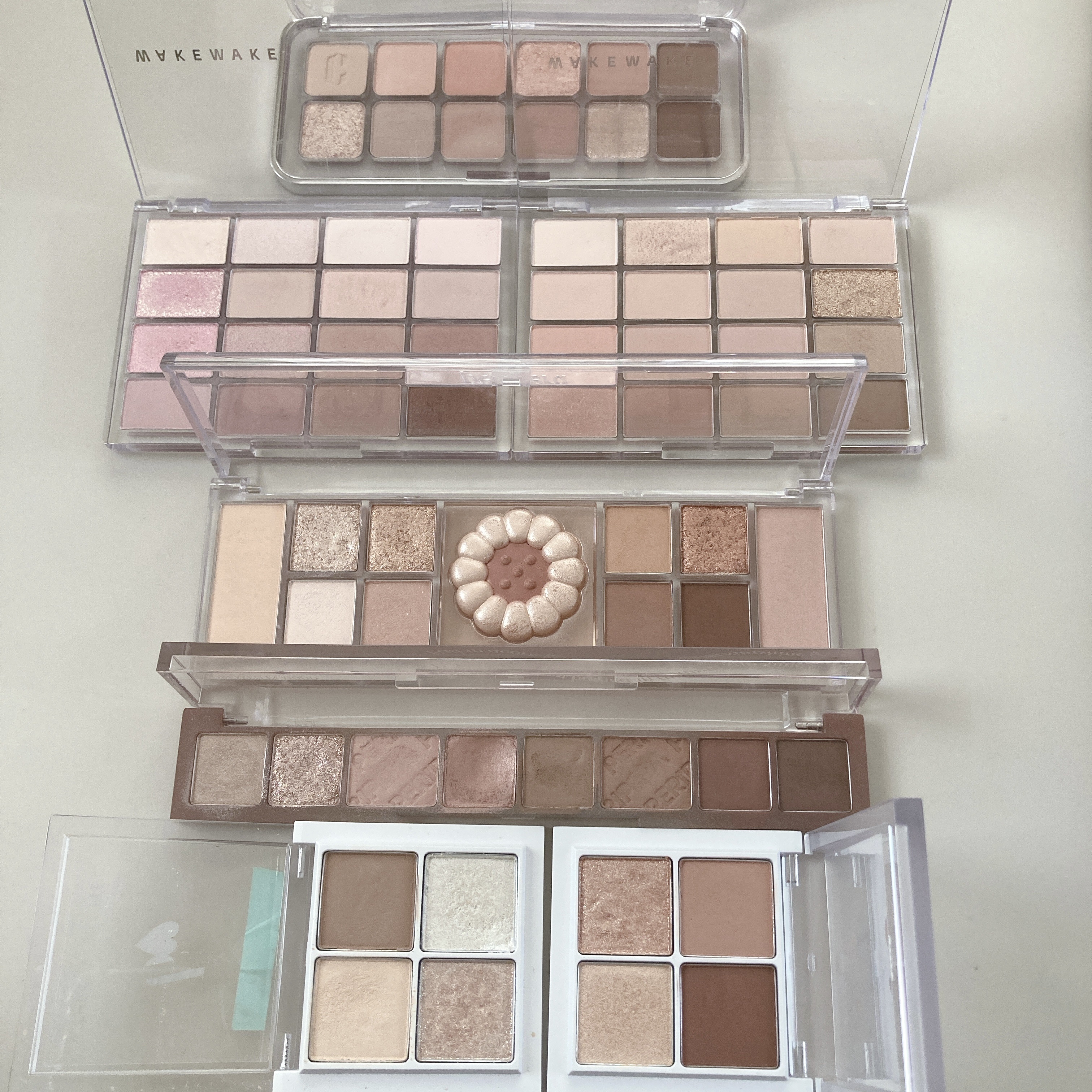 オール テイク ムード パレット(24AD) 【旧】13 FALL IN ACORN/PERIPERA/アイシャドウパレットを使ったクチコミ（2枚目）