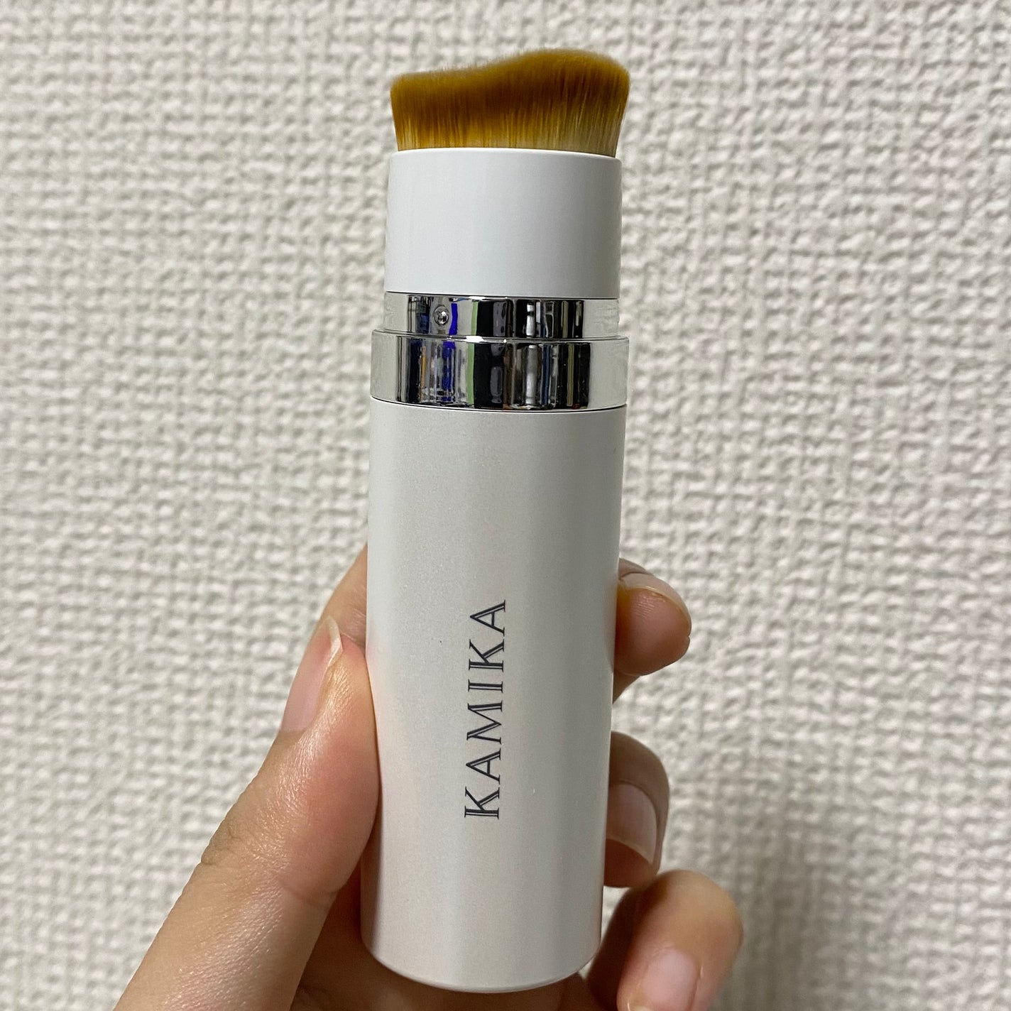 シルキースティックファンデーション/KAMIKA/その他ファンデーションを使ったクチコミ(3枚目)