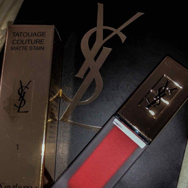 昨日の購入品☆
YvesSaintLaurent  Tatouage couture matte stain 1

内容量6ｇ

いつもはDIOR買うのですが、新作がまだ出ていなかったので最近気になっ