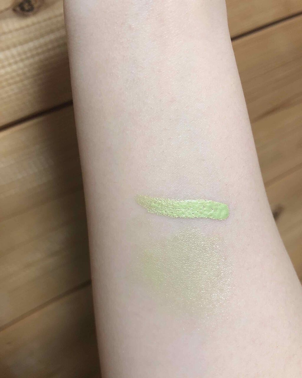 トーン ペタル リキッド アイシャドウ/to/one/リキッドアイシャドウを使ったクチコミ（3枚目）