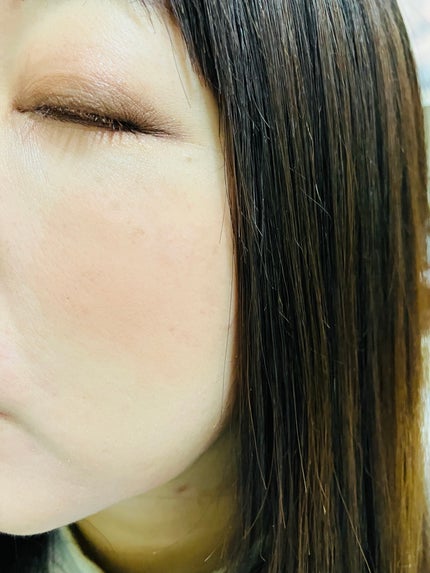 クレ・ド・ポー ボーテ レオスールデクラ/クレ・ド・ポー ボーテ/パウダーハイライトを使ったクチコミ(5枚目)