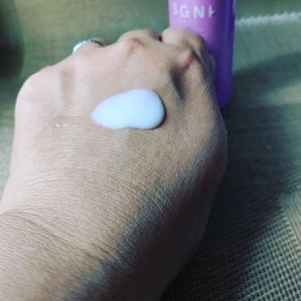 miki-nu on LIPS 「ミルクとオイルの二刀流のヘアケア商品ご紹介。髪ふんわり、指..」(2枚目)