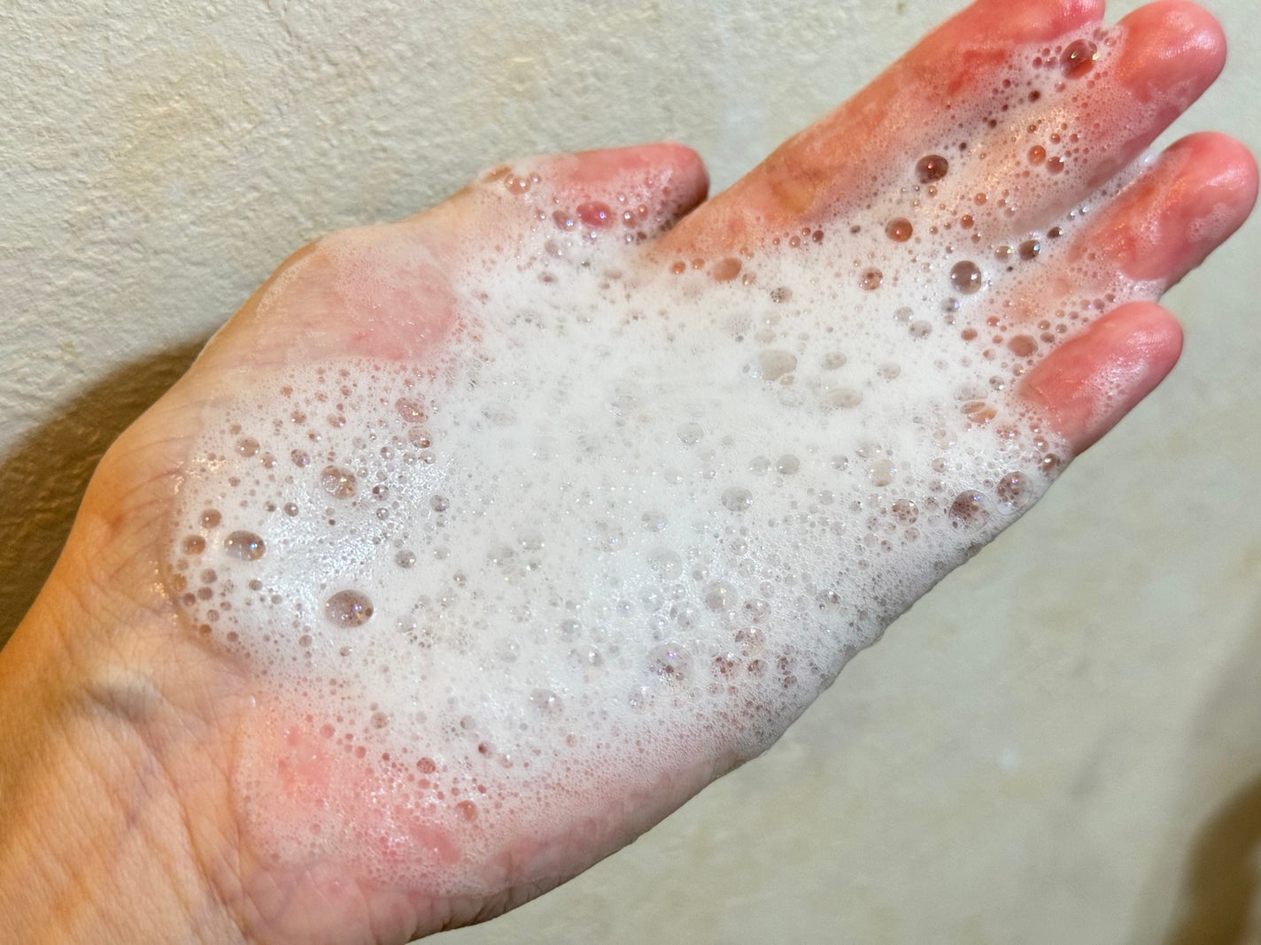 BLACK JELLY WASH(ブラックジェリーウォッシュ)/PLUEST/その他洗顔料を使ったクチコミ(3枚目)