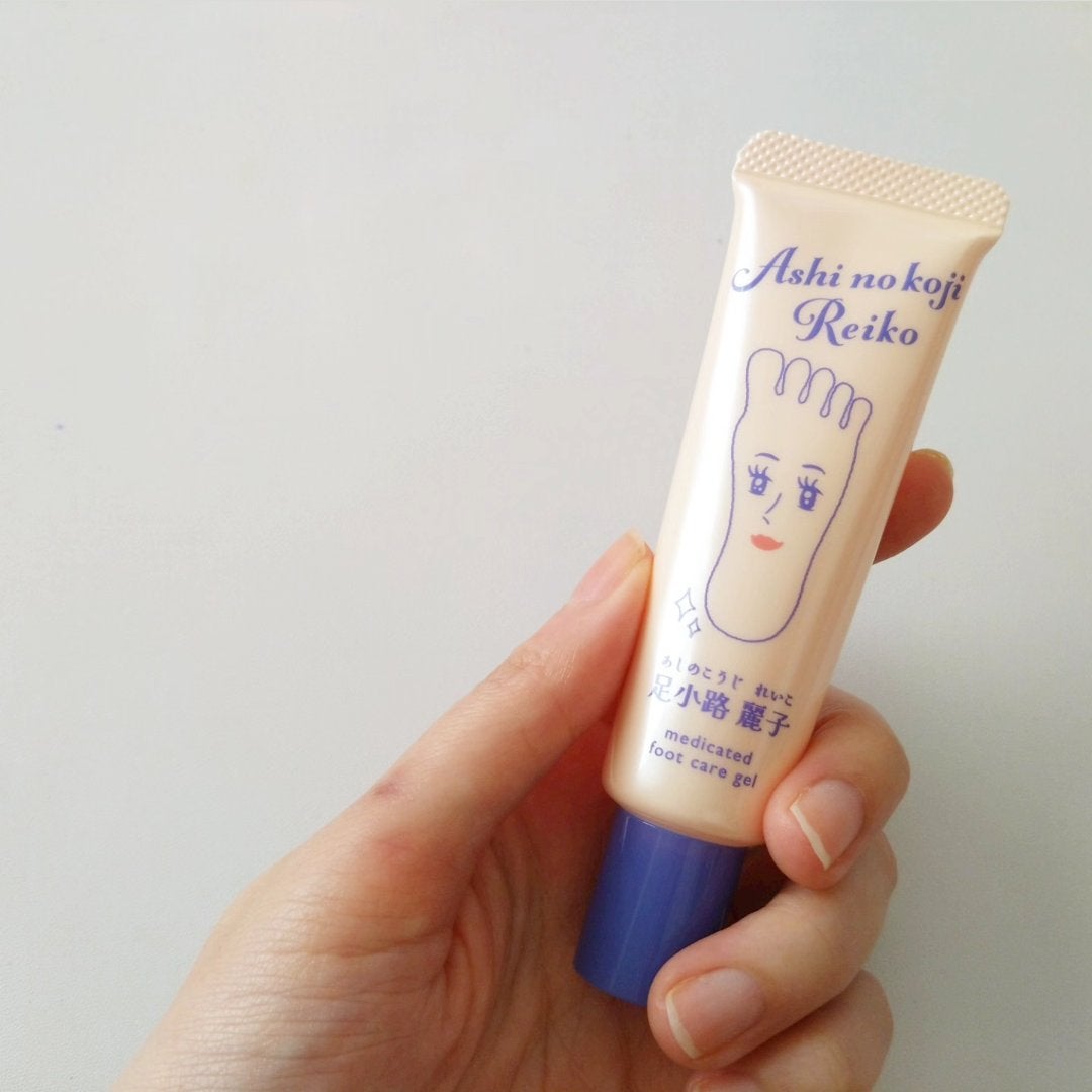 足小路麗子 薬用 フットケアジェル/ナリスアップ/レッグ・フットケアを使ったクチコミ(4枚目)
