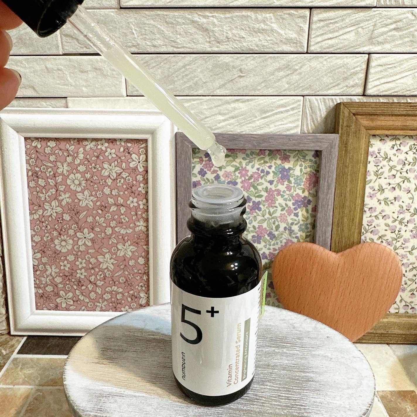 5番 白玉グルタチオンC美容液/numbuzin/美容液を使ったクチコミ(2枚目)