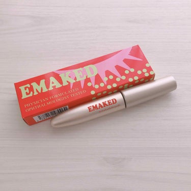 EMAKED エマーキッドまつげ美容液 

色々な口コミやレビューを見て 買うか悩んだ副作用など あくまで｢私の場合｣ですが お伝えしようかと思います😊

今のところ使い始めて5日目なので まつ毛育成の